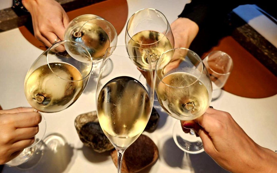 La Tradizione del Metodo Classico Incontra la Cucina Spagnola